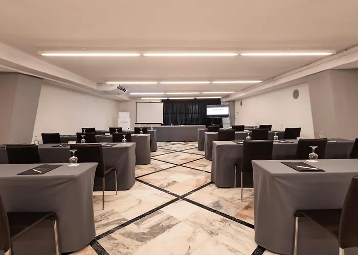 호텔 Catalonia Vegas - Adults Only 4*